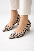 Diva Kadın Büyük Numara (41-42-43) Krem Leopar Desenli Deri 3 cm Şampanya Mini Topuklu Stiletto